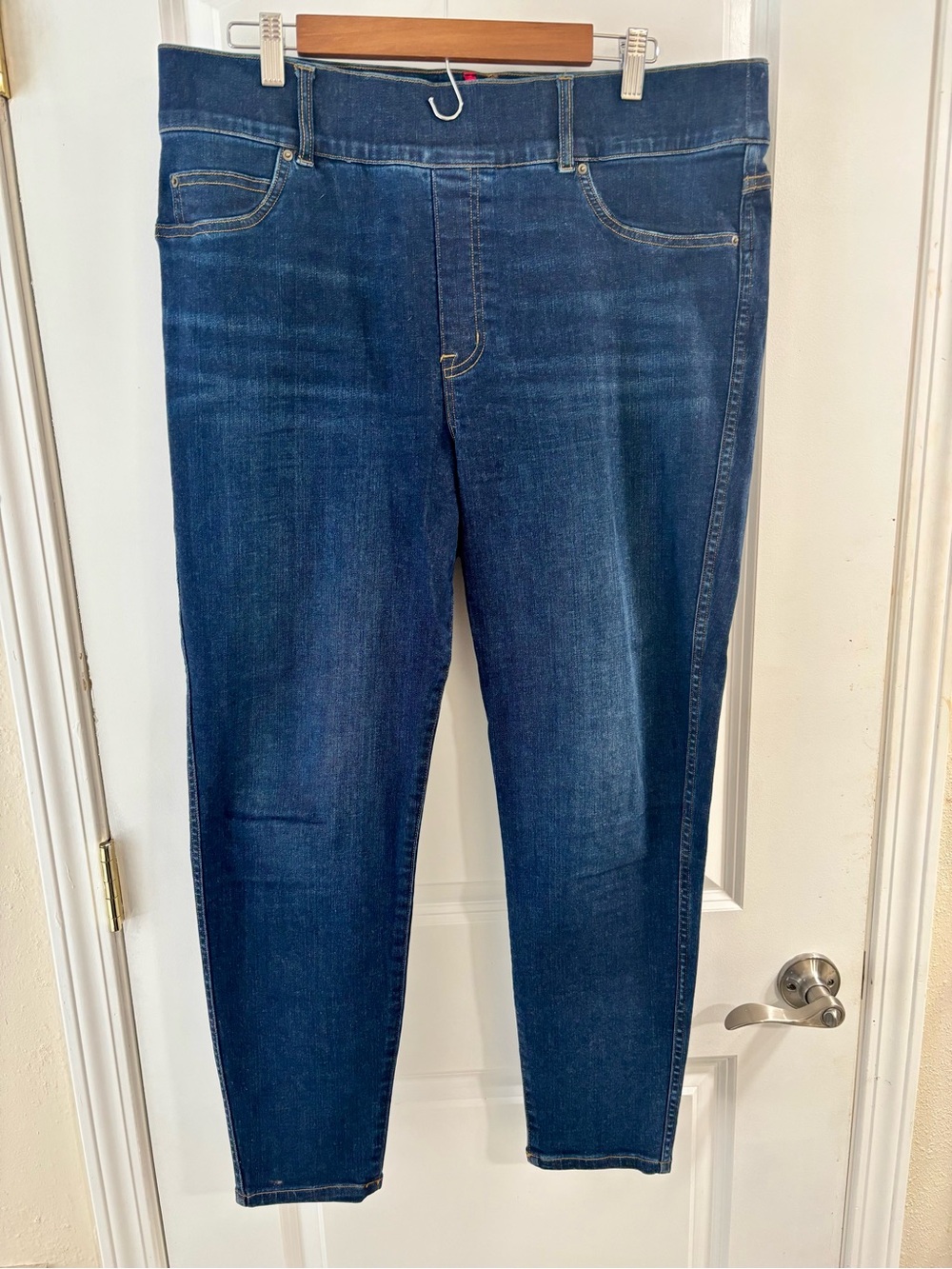 NWOT SPANX Women’s Jeggings - Picture 3 of 7